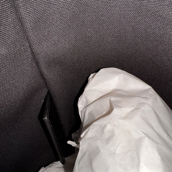 NWT Givenchy Wing Tote Bag w/ attached zipper clutch - Picture 4 of 10